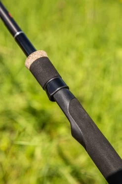 Ultimate Fury Feeder 330cm 15-60gr -Vissen Kortingswinkel 362fd75351b4f9ec