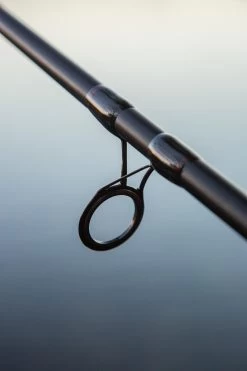 Ultimate Adventure Carp II 11ft (2-delig) -Vissen Kortingswinkel 78d541725f1b9426